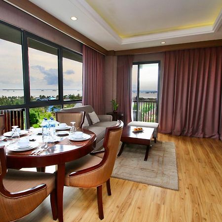 Swiss-Belhotel Соронг Экстерьер фото
