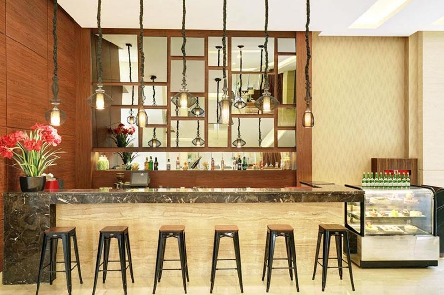 Swiss-Belhotel Соронг Экстерьер фото