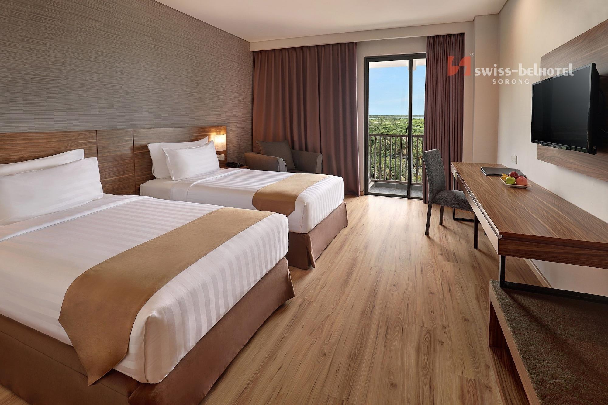 Swiss-Belhotel Соронг Экстерьер фото