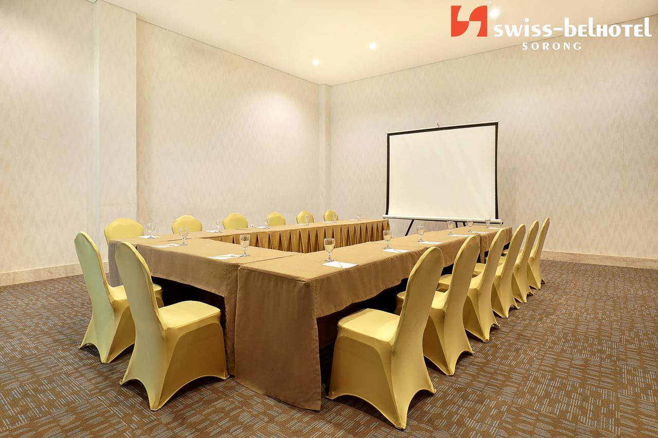 Swiss-Belhotel Соронг Экстерьер фото